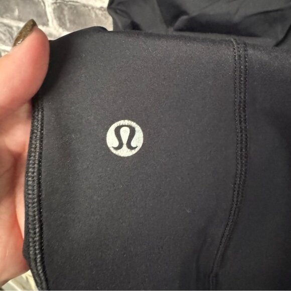 Lululemon Lululemon Final Lap Crop 23" Black leggings pockets - Picture 11 of 11